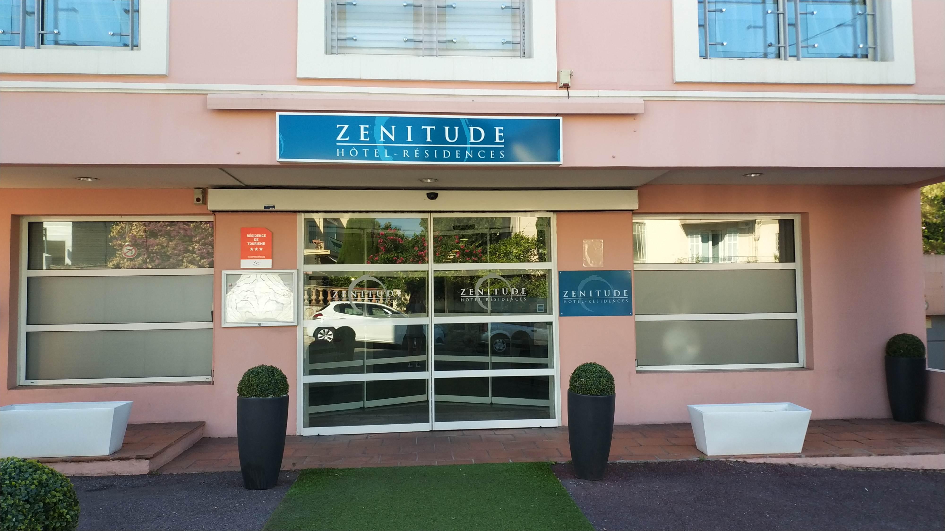 Zenitude Hotel-Residences ル·カネ エクステリア 写真