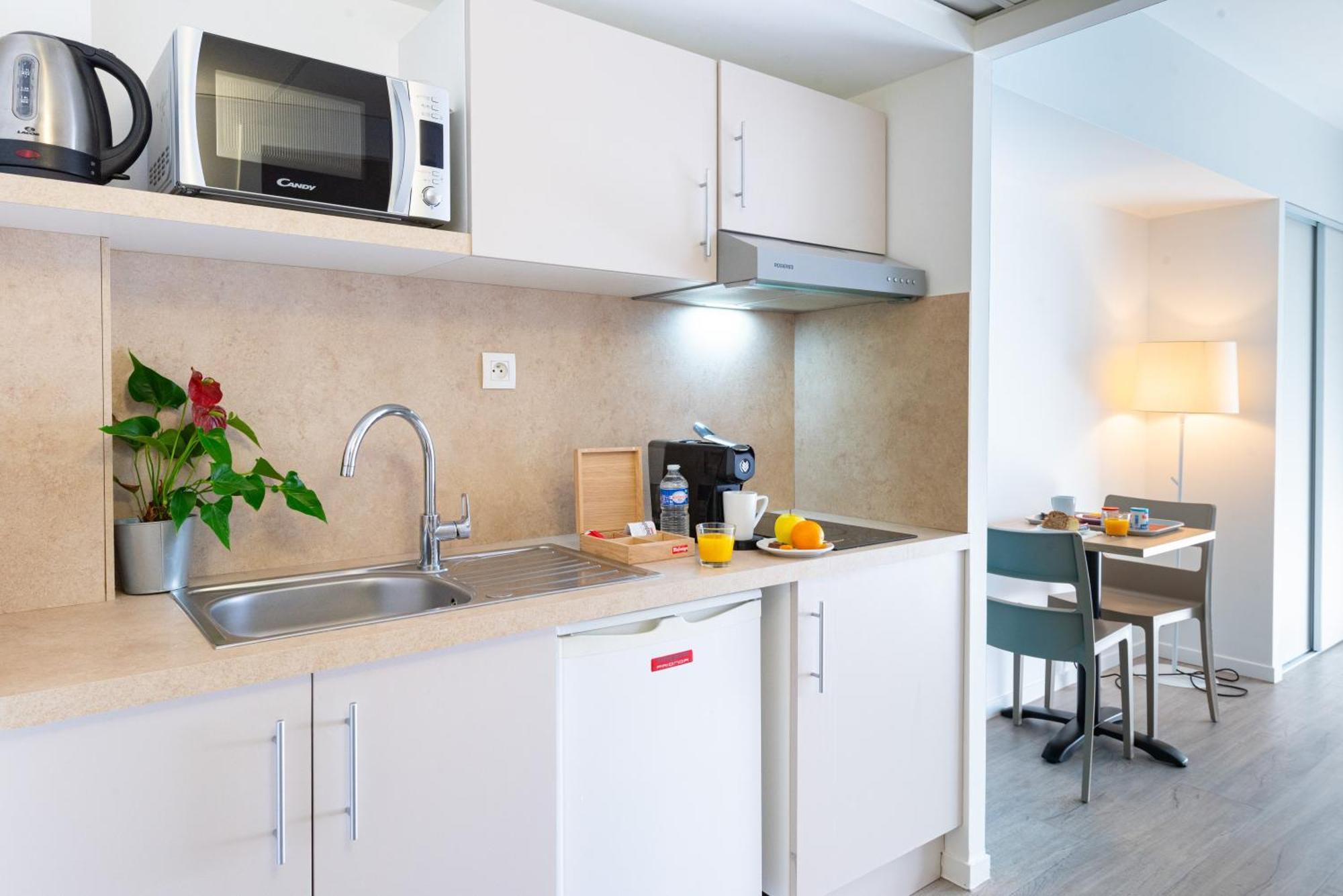 Zenitude Hotel-Residences ル·カネ エクステリア 写真